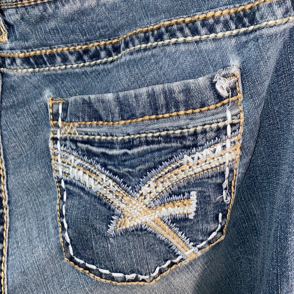 Amethyst Blue Jeans - Picture 5 of 8